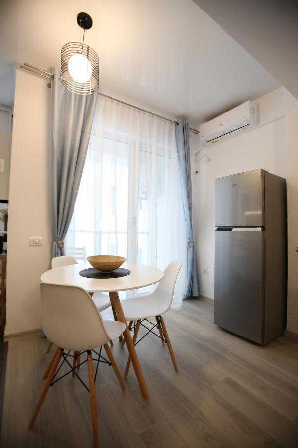 Premium Studios Mamaia Nord - Marea La 50M Năvodari Eksteriør bilde