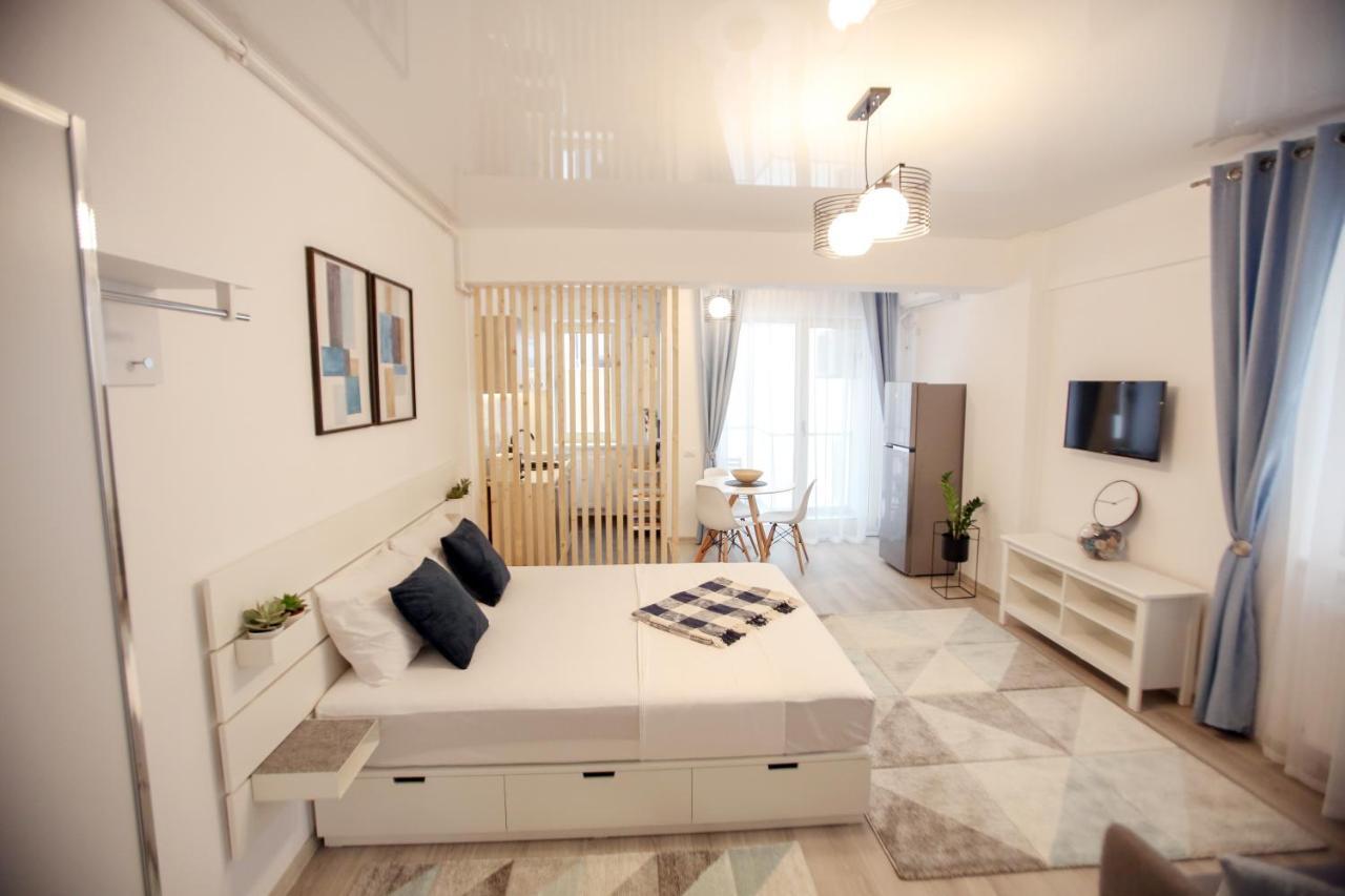 Premium Studios Mamaia Nord - Marea La 50M Năvodari Eksteriør bilde